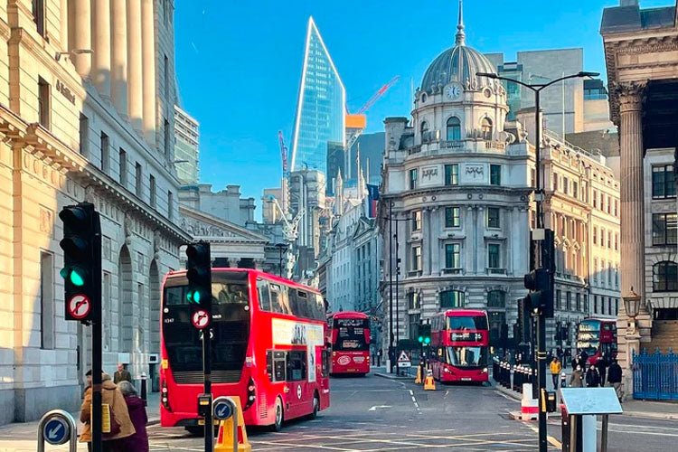 London Inspires - Tom Butler Artist